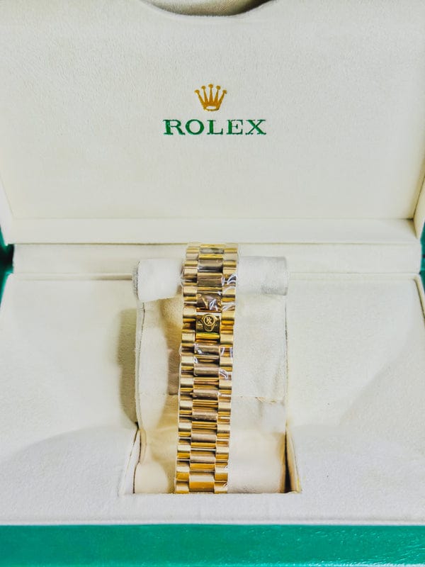 Rolex Royale Date Just ( Golden )