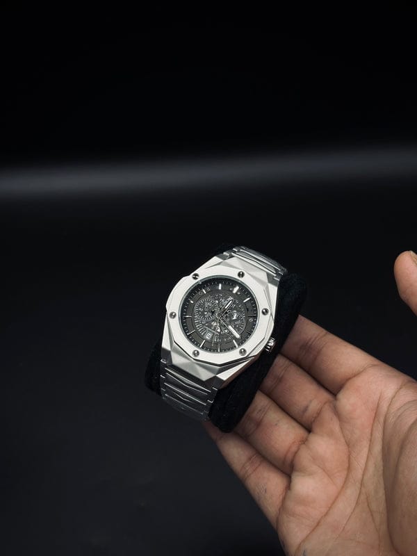 Hublot Cut ( Black Chrono Dial )