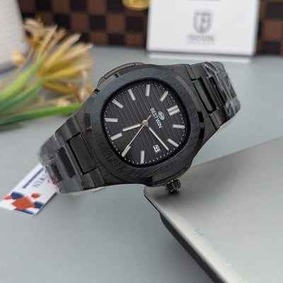 Bestwin Square ( All Black )