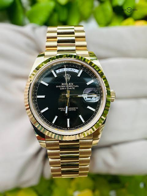 Rolex Day Date ( Gold - Black )